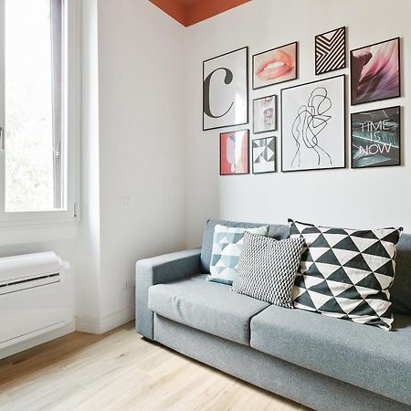 Modern And Cozy Apt In Porta Romana Milán Exterior foto